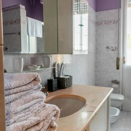 Terra Di Mezzo Apartmán *